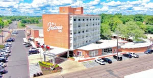 Exterior Image of The Fredonia Hotel & Convention Center, Nacogdoches, TX